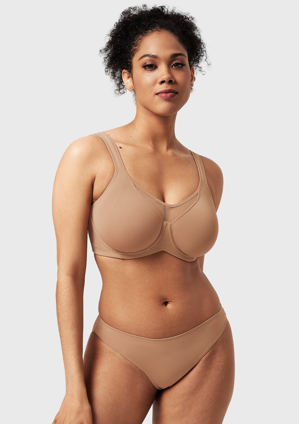 (Cardi B recommends)CoolComfort Smoothing Unlined Minimizer Underwire Bra