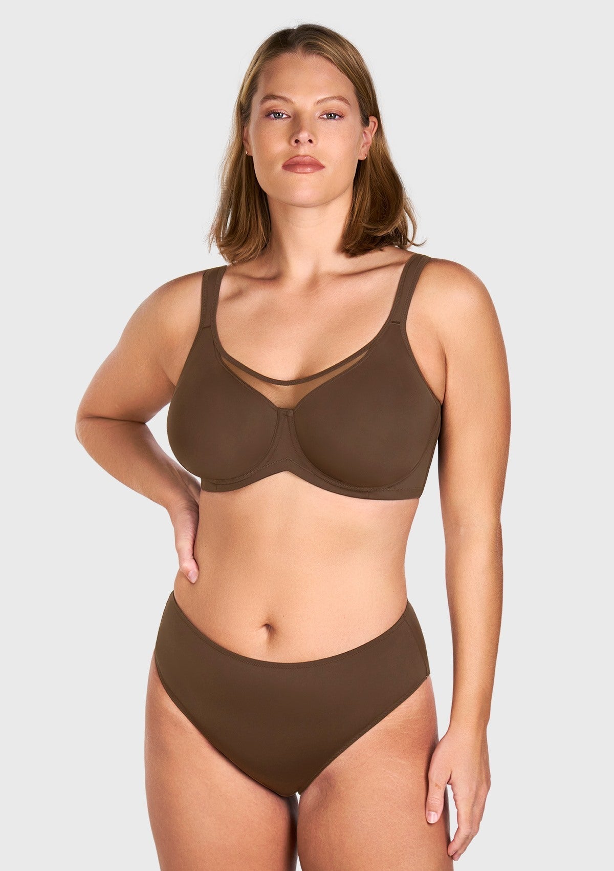 (Cardi B recommends)CoolComfort Smoothing Unlined Minimizer Underwire Bra