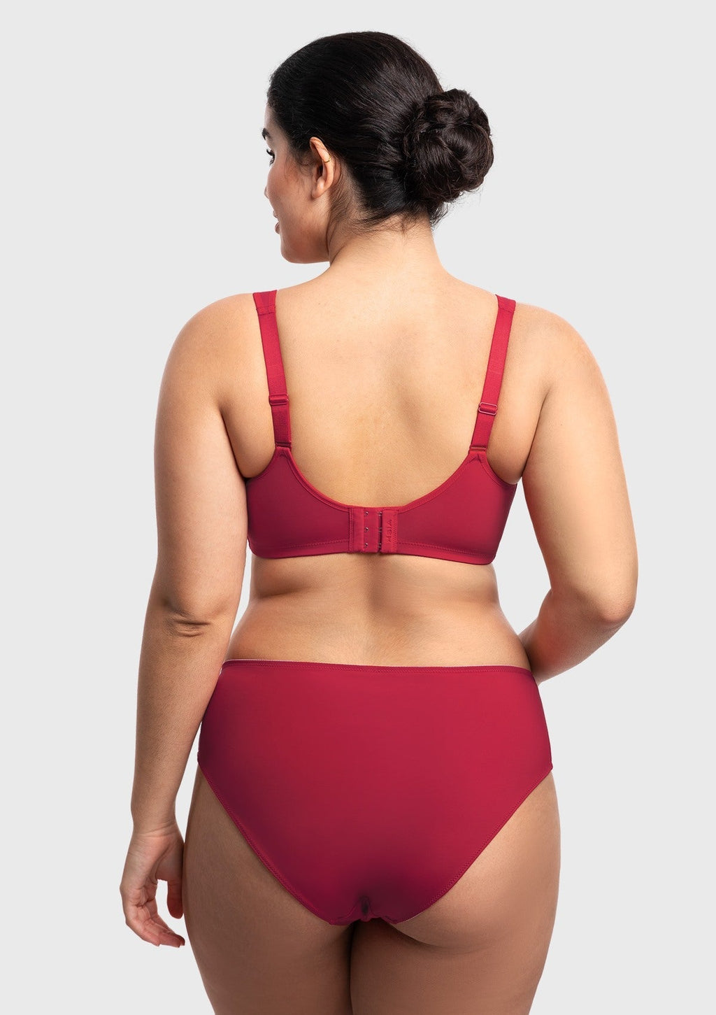 (Cardi B recommends)CoolComfort Smoothing Unlined Minimizer Underwire Bra