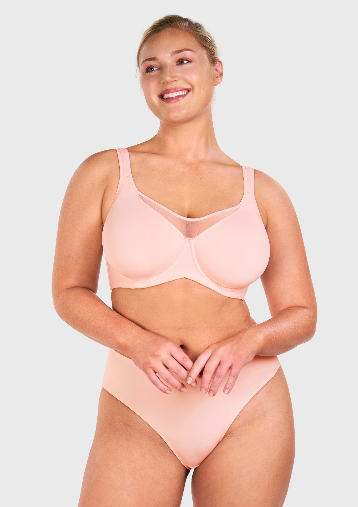 (Cardi B recommends)CoolComfort Smoothing Unlined Minimizer Underwire Bra